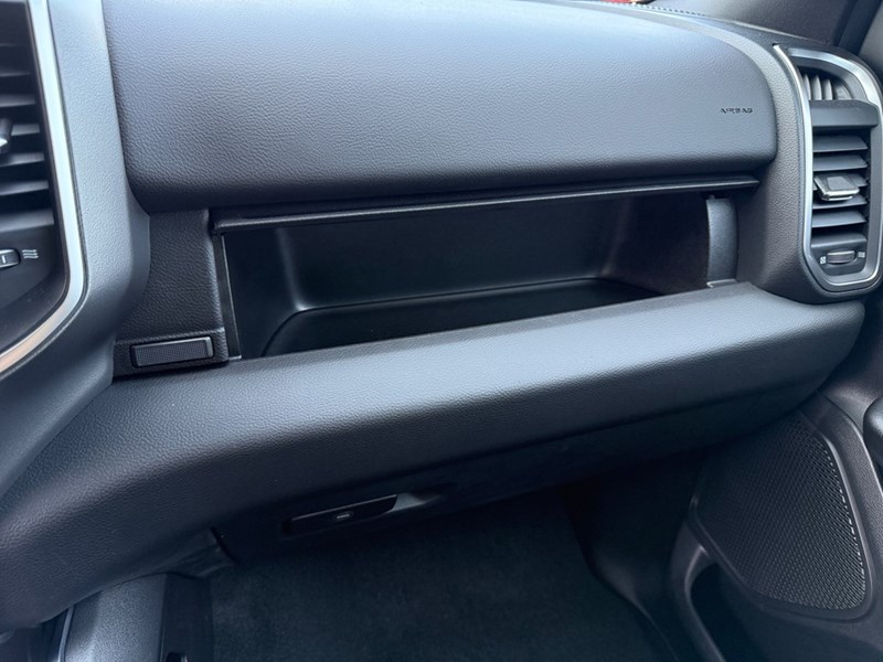 2025 RAM 1500 Big Horn 4x4 Crew Cab 5'7" Box