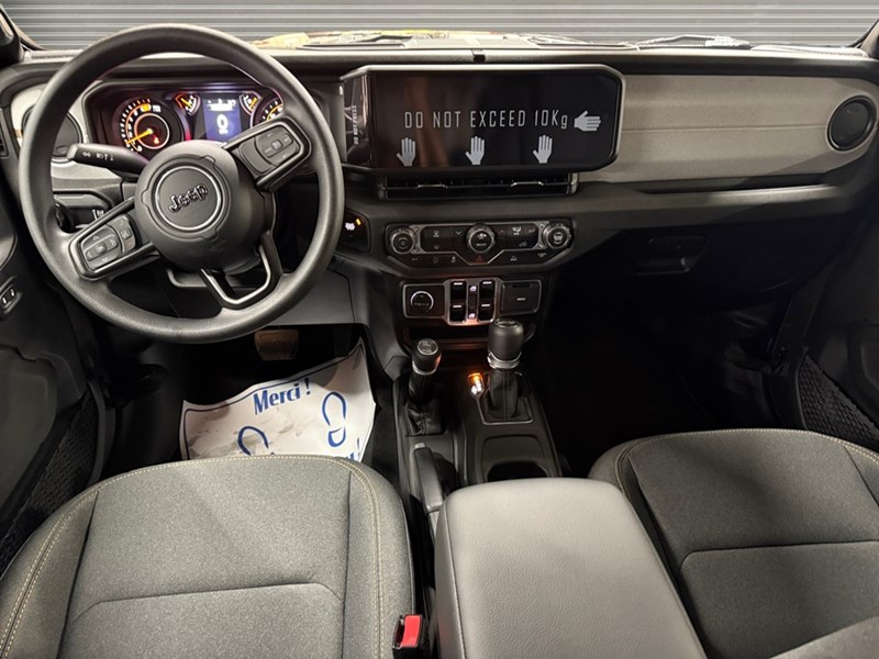 2025 Jeep Wrangler Sport 4 Door 4x4