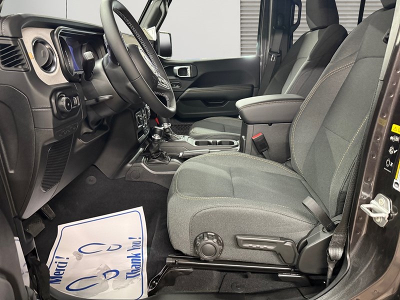 2025 Jeep Wrangler Sahara 4 Door 4x4