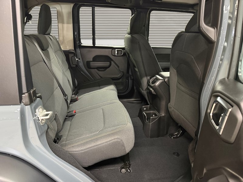 2025 Jeep Wrangler Sport 4 Door 4x4