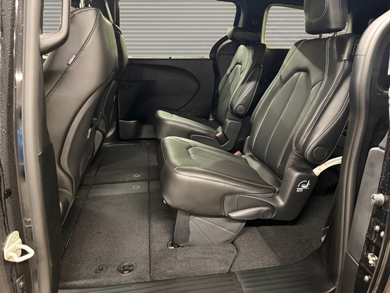 2026 Chrysler Grand Caravan SXT 2WD