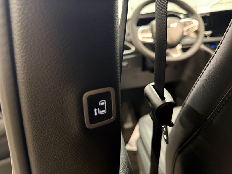 2026 Chrysler Grand Caravan SXT 2WD