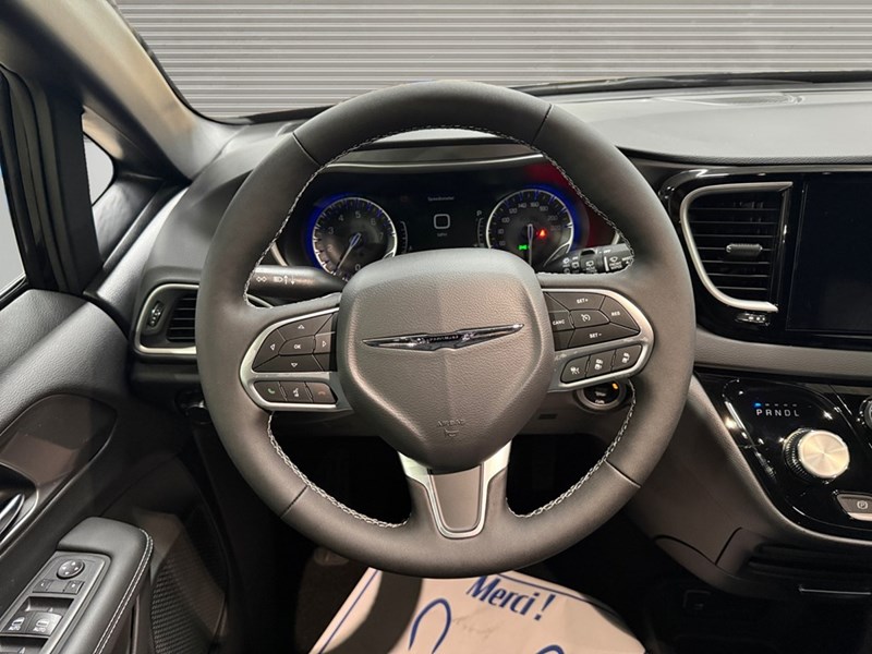 2026 Chrysler Grand Caravan SXT 2WD