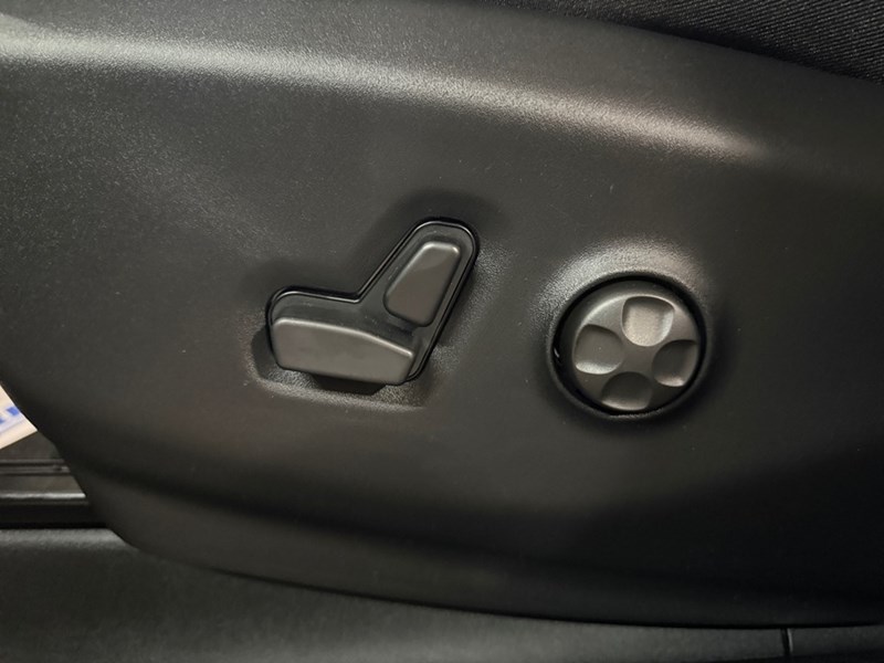 2026 Chrysler Grand Caravan SXT 2WD