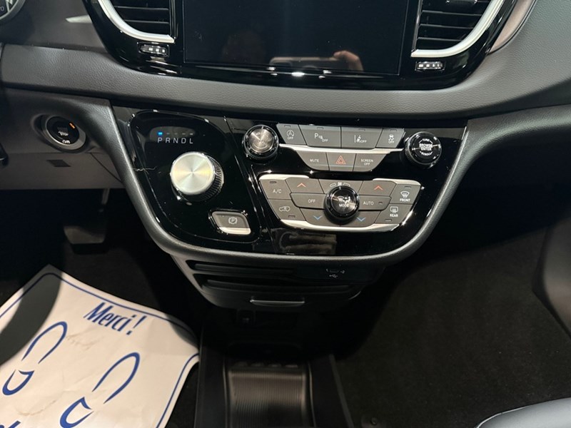 2026 Chrysler Grand Caravan SXT 2WD