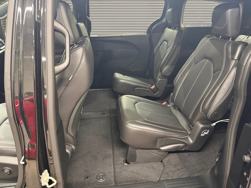 2026 Chrysler Grand Caravan SXT 2WD