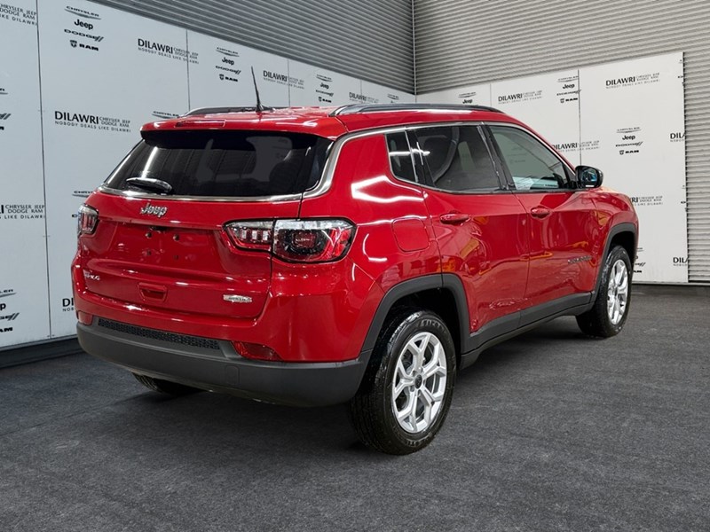 2025 Jeep Compass North 4x4