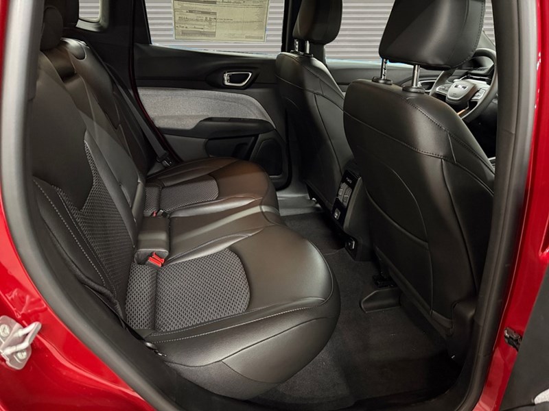 2025 Jeep Compass North 4x4