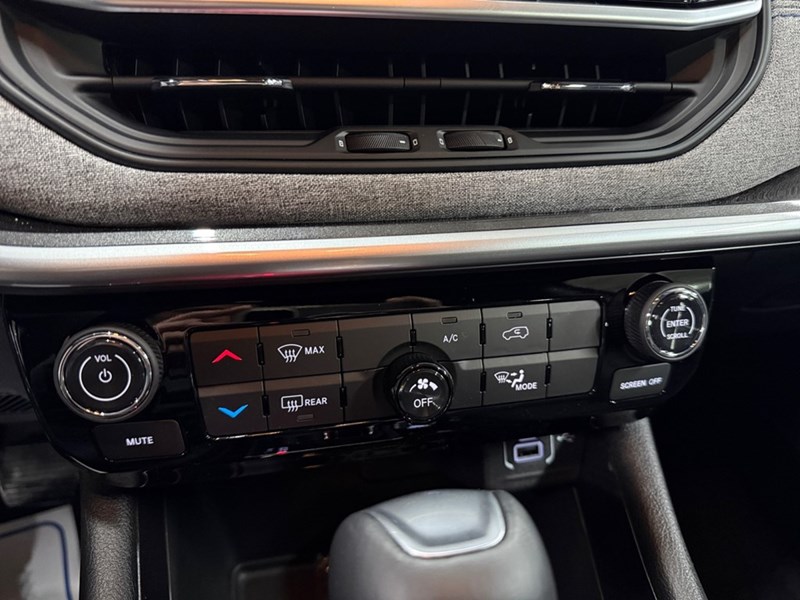 2025 Jeep Compass North 4x4