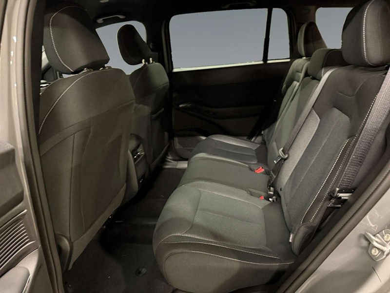 2026 Jeep Cherokee Laredo 4x4 Hybrid