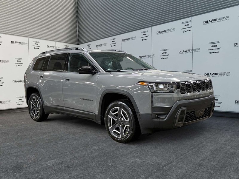 2026 Jeep Cherokee Laredo 4x4 Hybrid