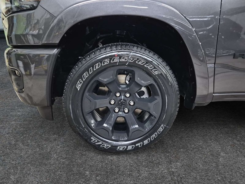 2026 RAM 1500 Big Horn Night Edition 4x4 Crew Cab 5'7" Box
