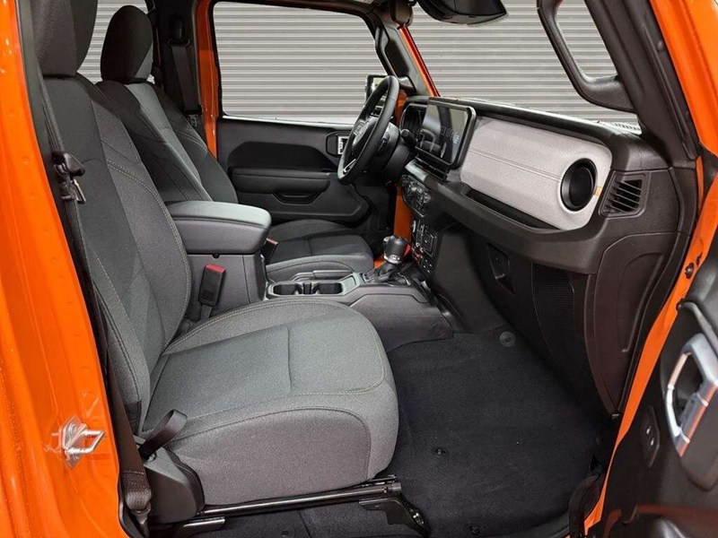 2026 Jeep Wrangler Willys 4 Door 4x4 V6