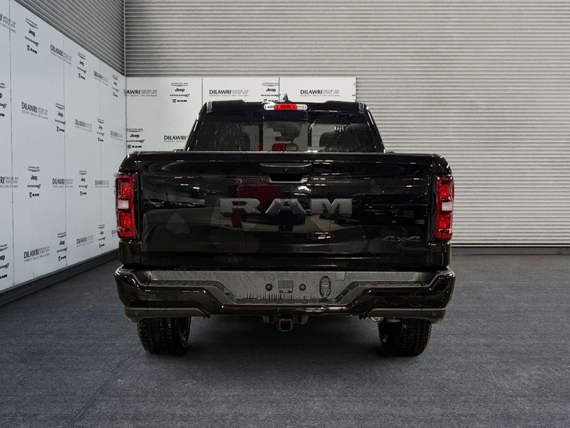 2026 RAM 1500 Black Express Edition 4x4 Quad Cab