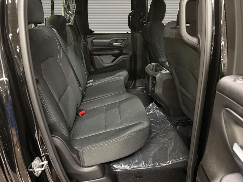 2026 RAM 1500 Black Express Edition 4x4 Quad Cab