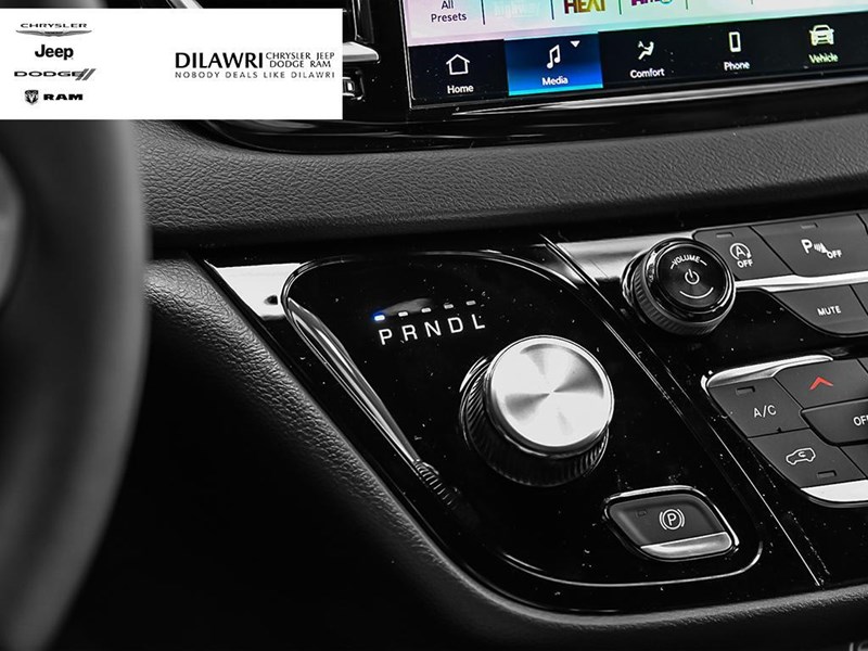 2026 Chrysler Grand Caravan SXT 2WD