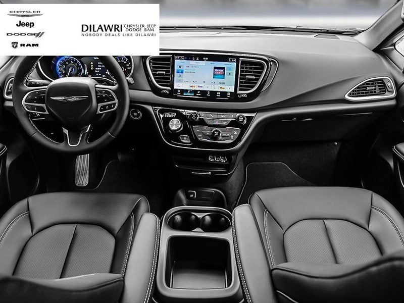 2026 Chrysler Grand Caravan SXT 2WD