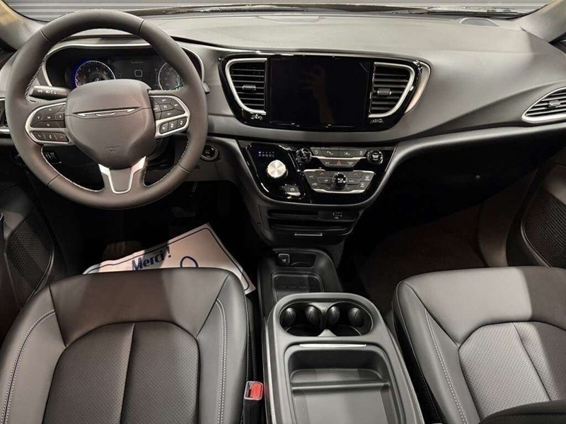 2027 Chrysler Grand Caravan SXT