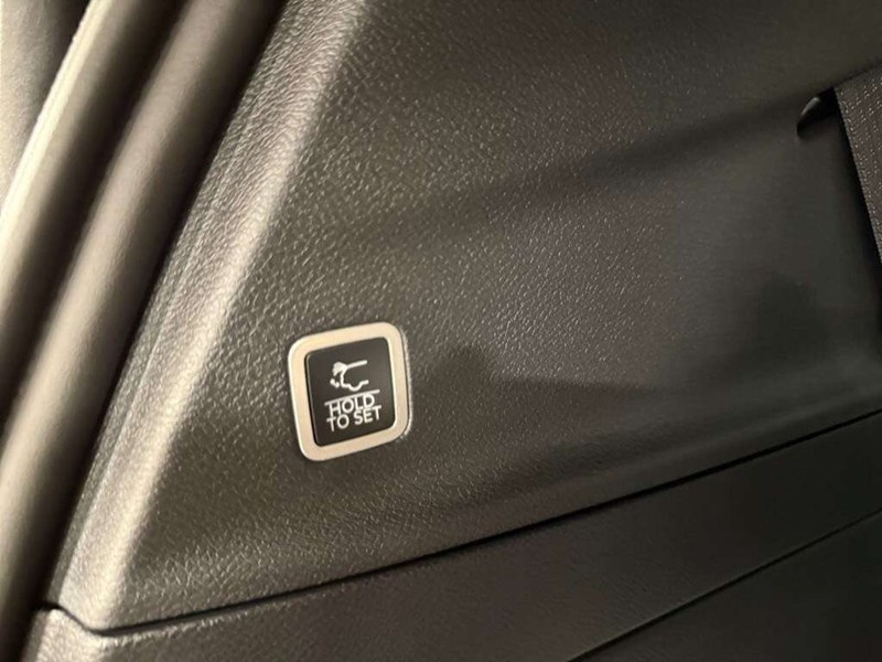 2027 Chrysler Grand Caravan SXT