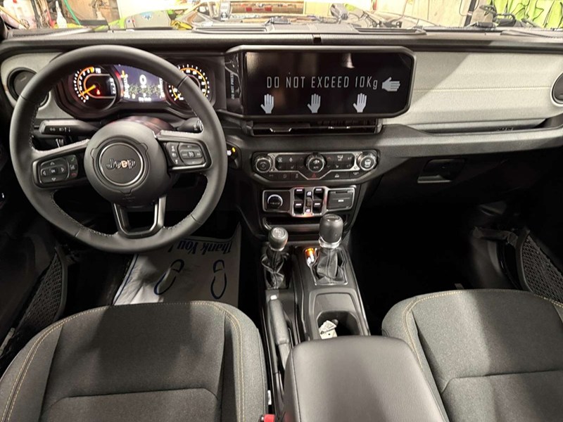 2026 Jeep Gladiator Sport S 4x4 V6