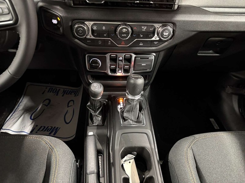 2026 Jeep Gladiator Sport S 4x4 V6