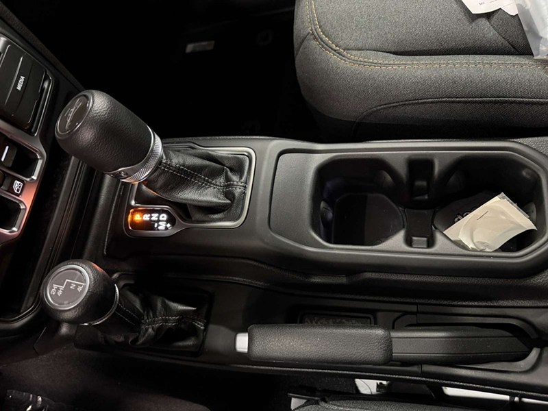 2026 Jeep Gladiator Sport S 4x4 V6