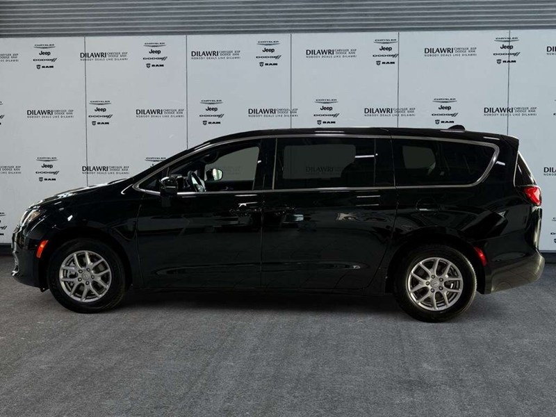 2026 Chrysler Grand Caravan SXT