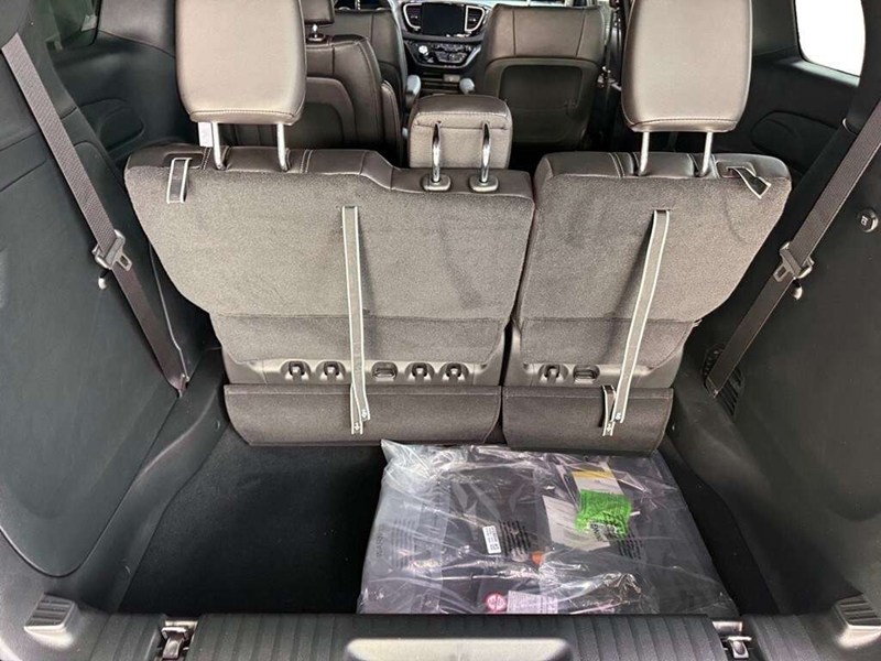 2026 Chrysler Grand Caravan SXT