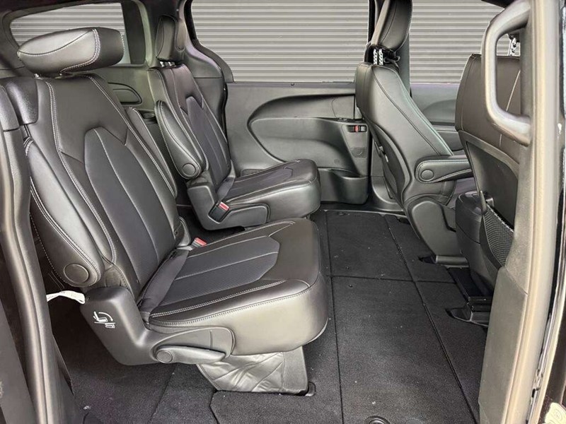 2026 Chrysler Grand Caravan SXT