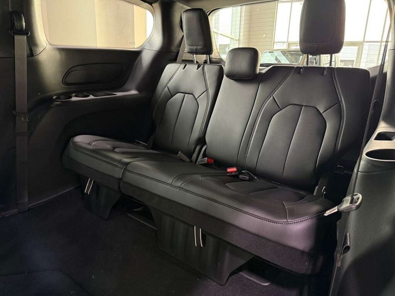2026 Chrysler Grand Caravan SXT