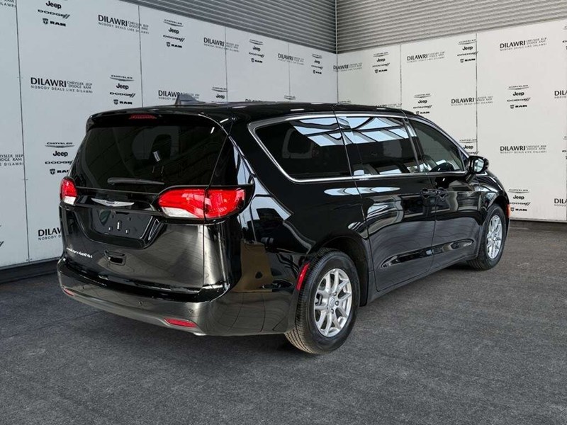 2026 Chrysler Grand Caravan SXT