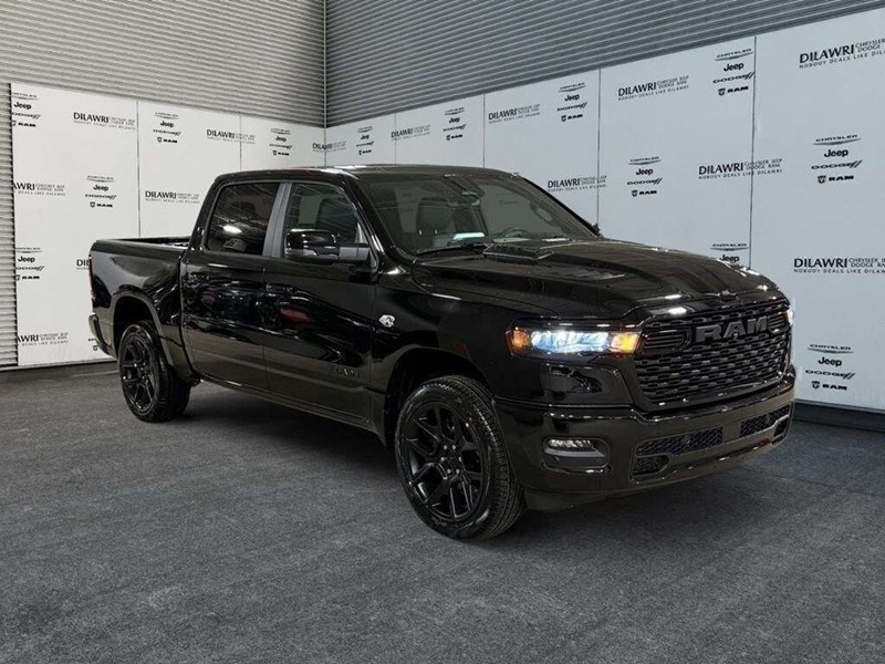 2026 RAM 1500 Sport 4x4 Crew Cab 5'7" Box