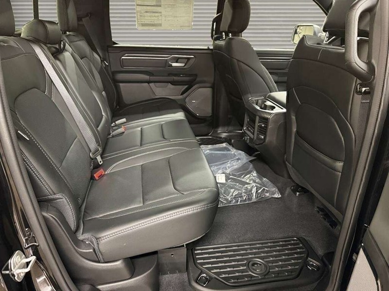 2026 RAM 1500 Sport 4x4 Crew Cab 5'7" Box