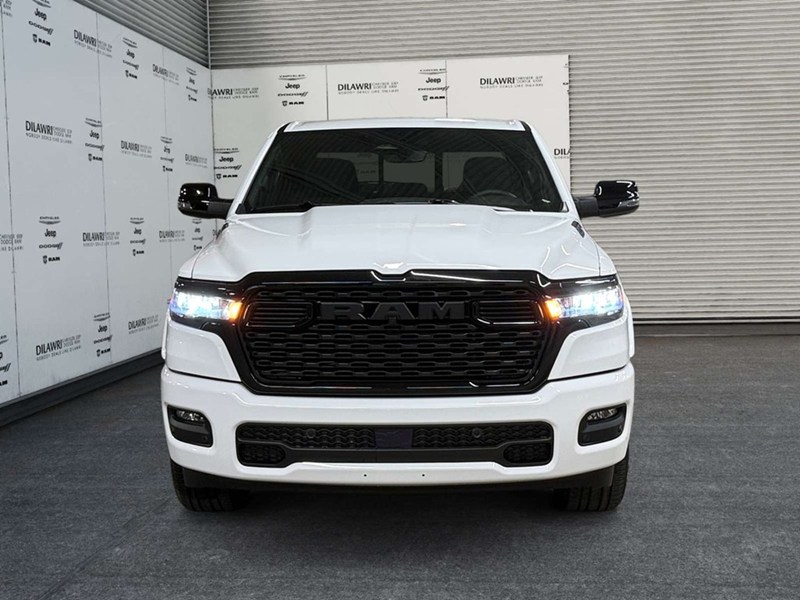 2026 RAM 1500 Big Horn Night Edition 4x4 Crew Cab 5'7" Box