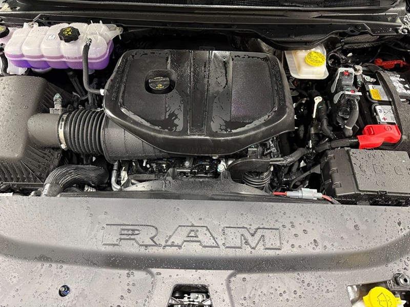 2026 RAM 1500 Sport 4x4 Crew Cab 5'7" Box