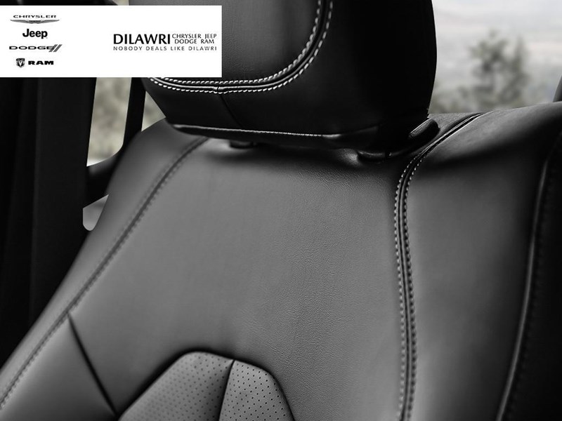 2026 Chrysler Grand Caravan SXT 2WD