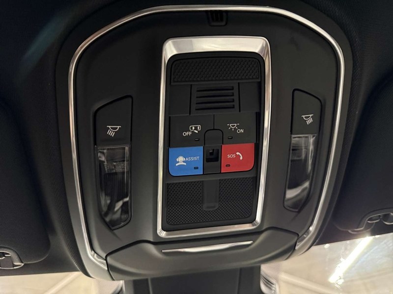 2026 Jeep Cherokee Laredo 4x4 Hybrid