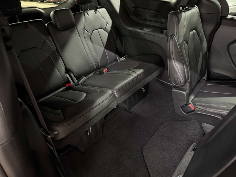 2027 Chrysler Grand Caravan SXT