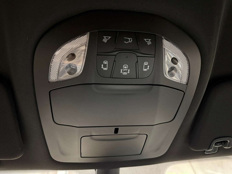 2027 Chrysler Grand Caravan SXT