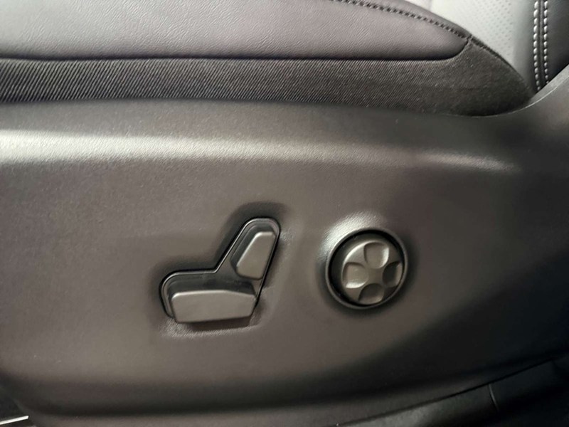 2027 Chrysler Grand Caravan SXT