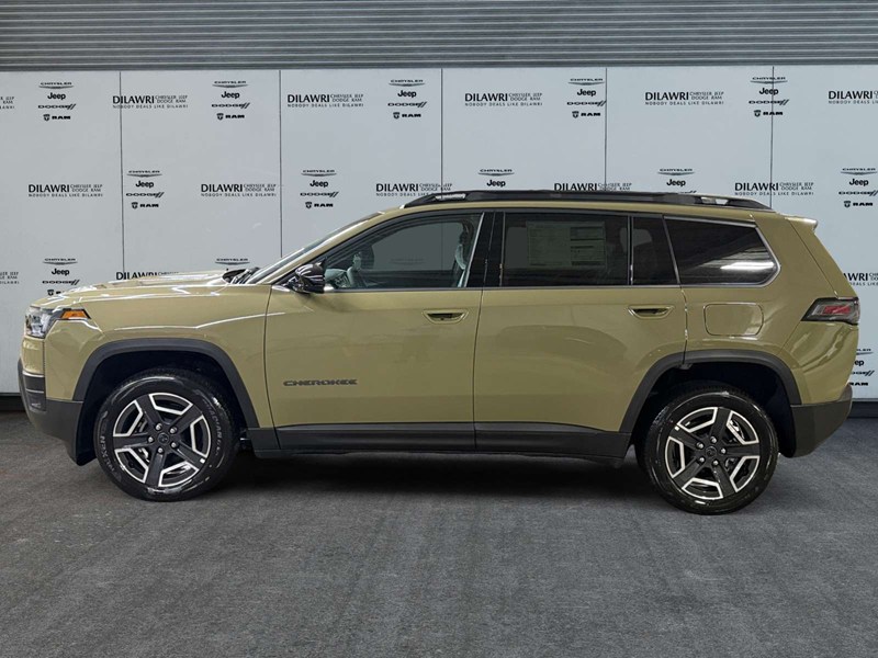 2026 Jeep Cherokee Laredo 4x4 Hybrid