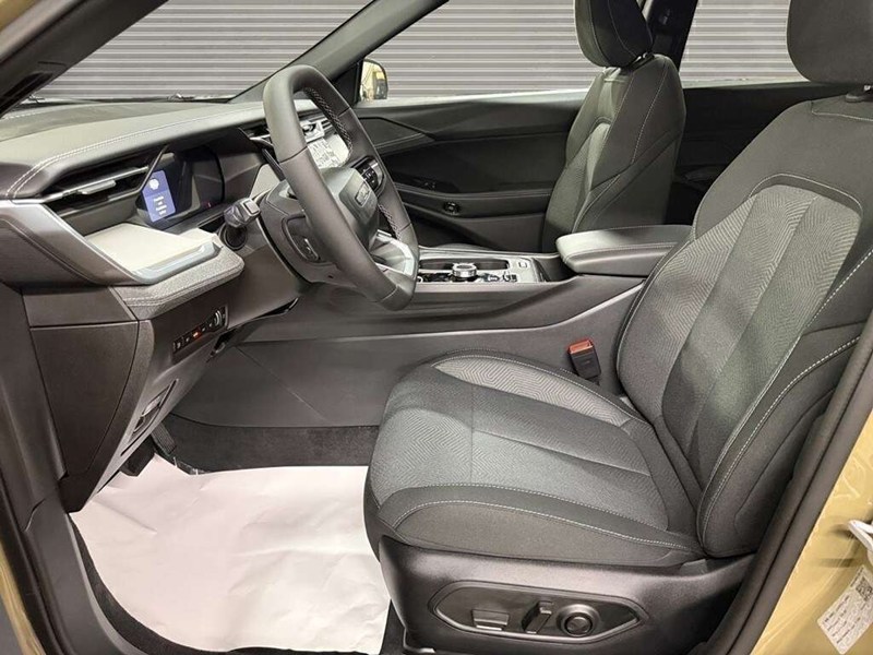 2026 Jeep Cherokee Laredo 4x4 Hybrid