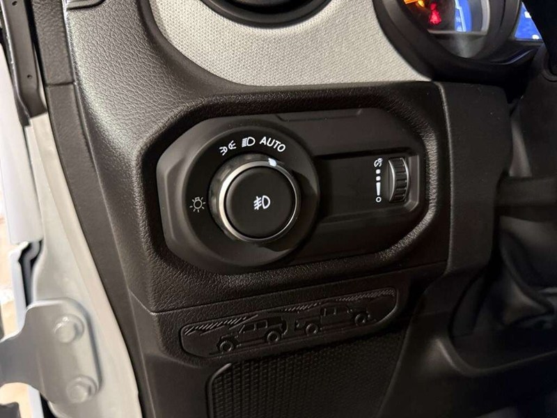 2026 Jeep Wrangler Willys 4 Door 4x4 V6