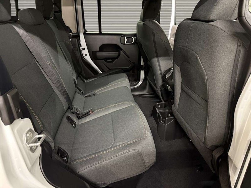 2026 Jeep Gladiator Willys 4x4 V6