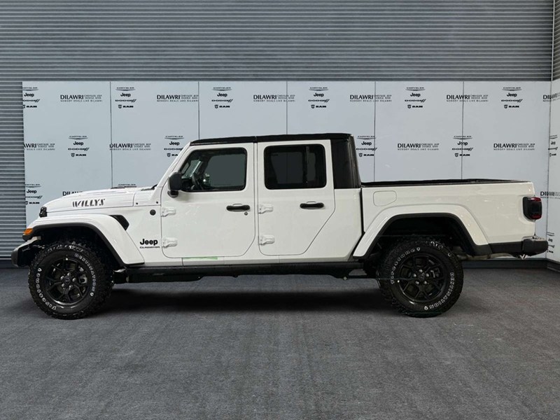 2026 Jeep Gladiator Willys 4x4 V6