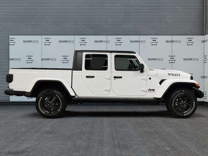2026 Jeep Gladiator Willys 4x4 V6