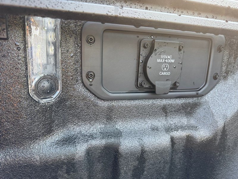 2025 RAM 1500 Big Horn 4x4 Crew Cab 5'7" Box