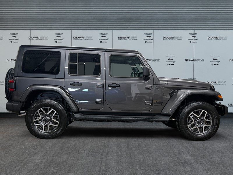 2025 Jeep Wrangler Sahara 4 Door 4x4