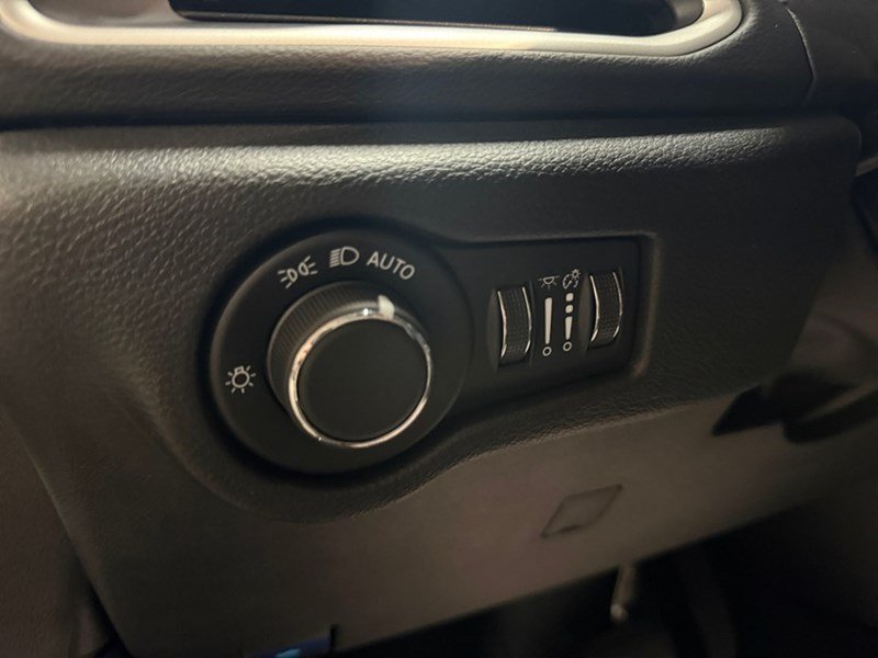 2026 Chrysler Grand Caravan SXT 2WD