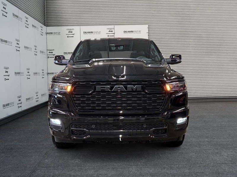 2026 RAM 1500 Sport 4x4 Crew Cab V8 HEMI 5'7" Box